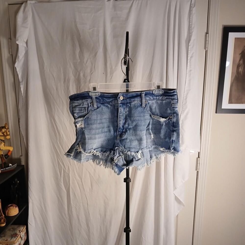 Mossimo Women's Shorts